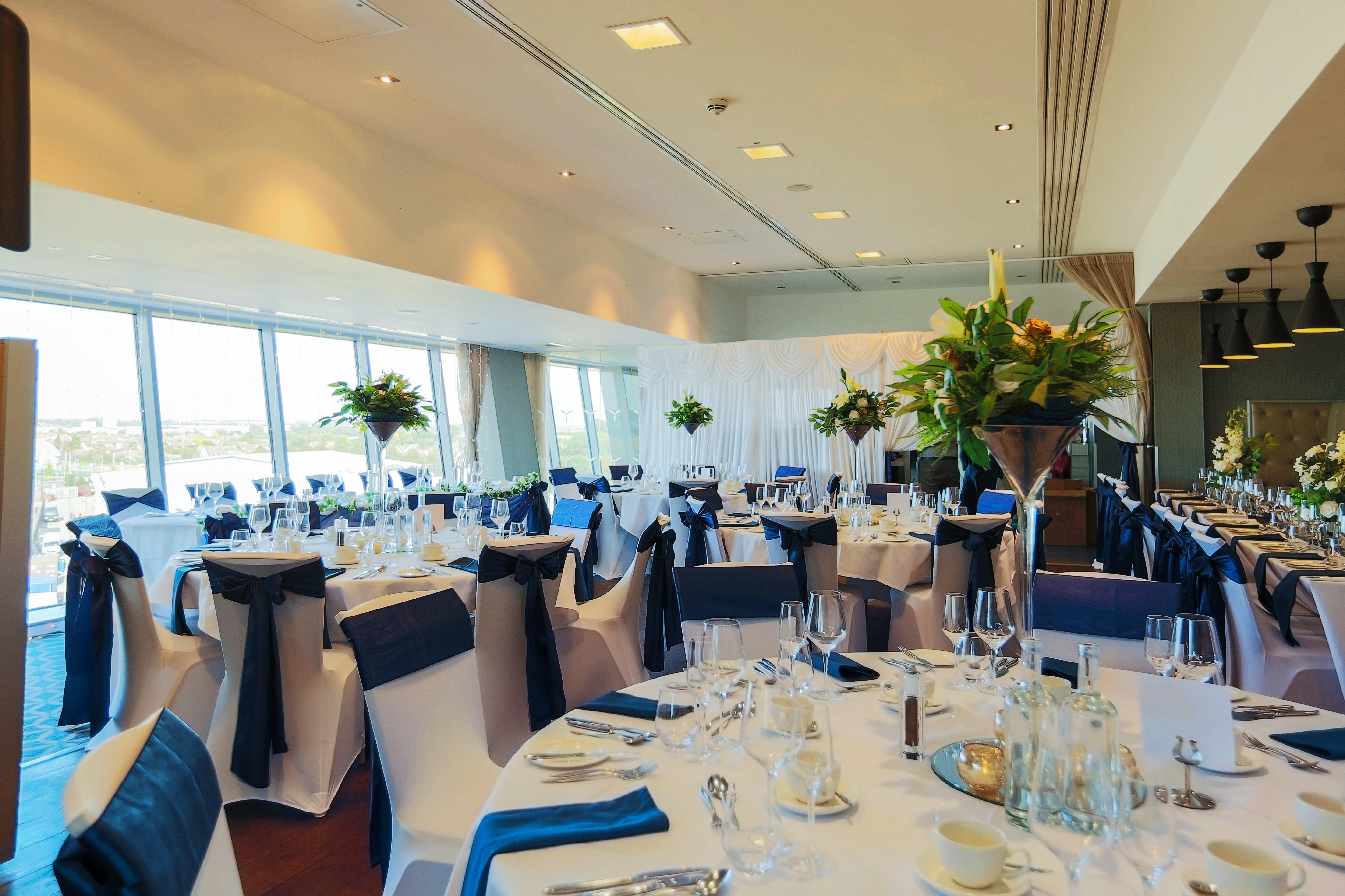 Holiday Inn Southend By Ihg Ngoại thất bức ảnh