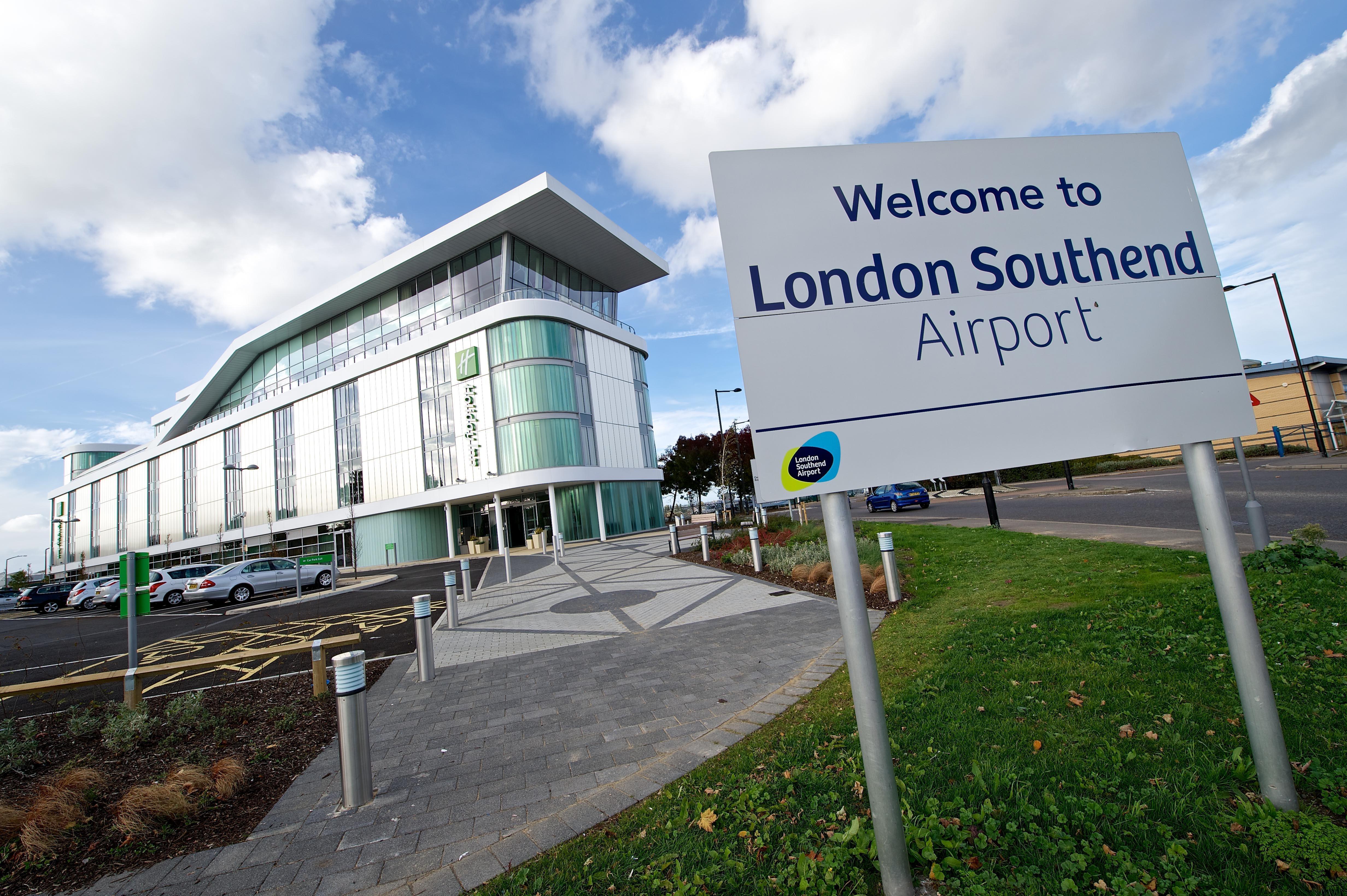 Holiday Inn Southend By Ihg Ngoại thất bức ảnh